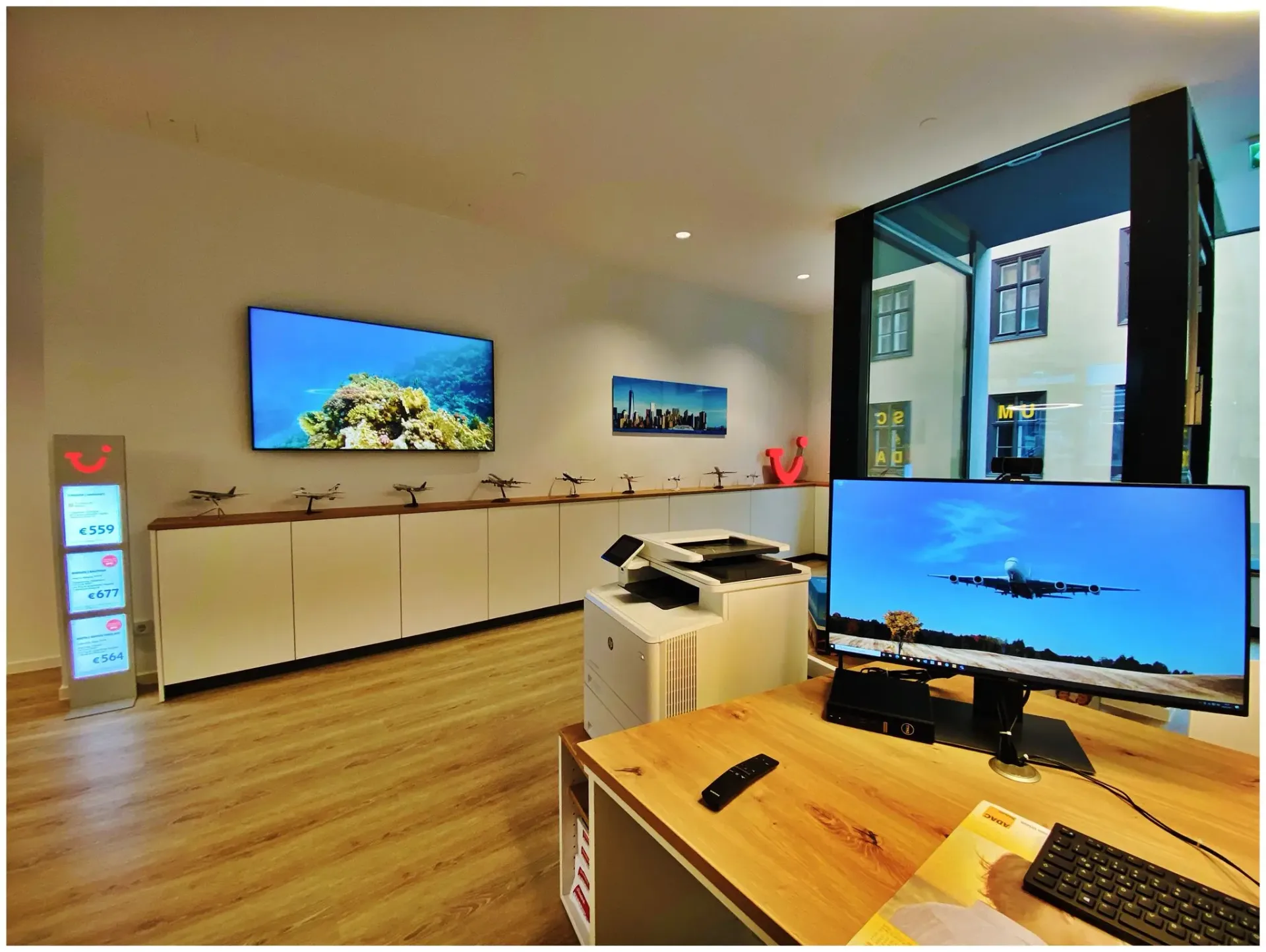 Büro AUF UND DAVON in Halle